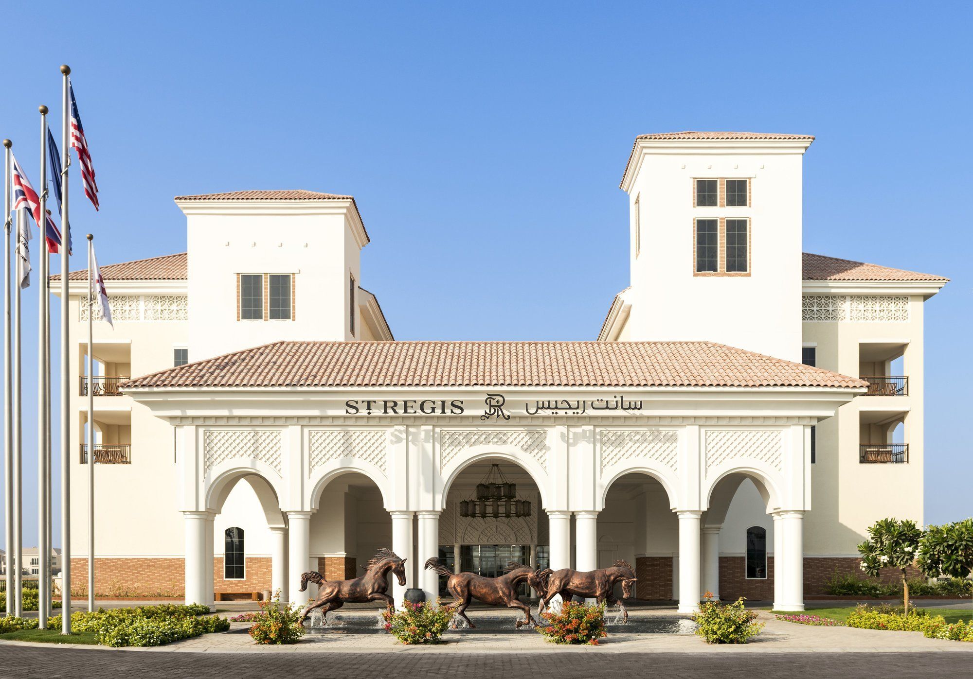 Al Habtoor Polo Resort Dubaj Zewnętrze zdjęcie St Regis Al Habtoor City